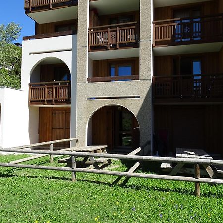 Studio Avec Jardin Et Garage, Proche Super Venosc Ле дез Альп Экстерьер фото