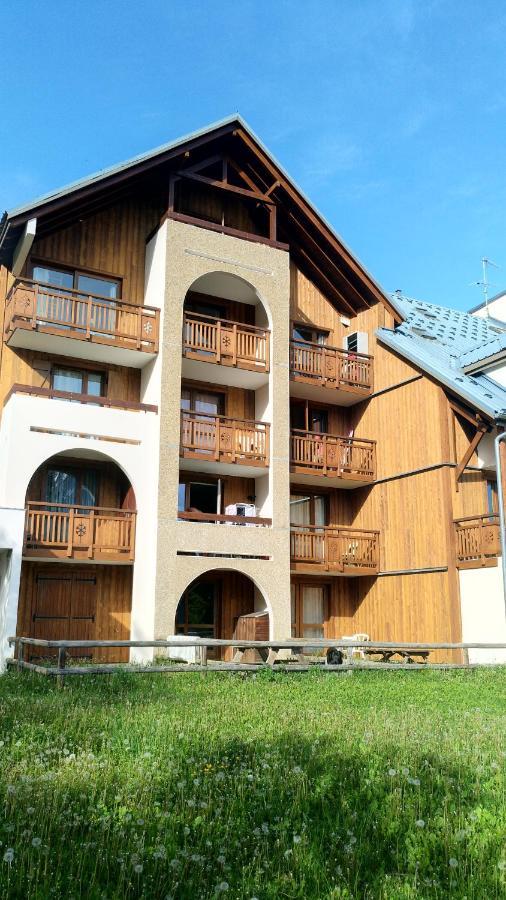 Studio Avec Jardin Et Garage, Proche Super Venosc Ле дез Альп Экстерьер фото
